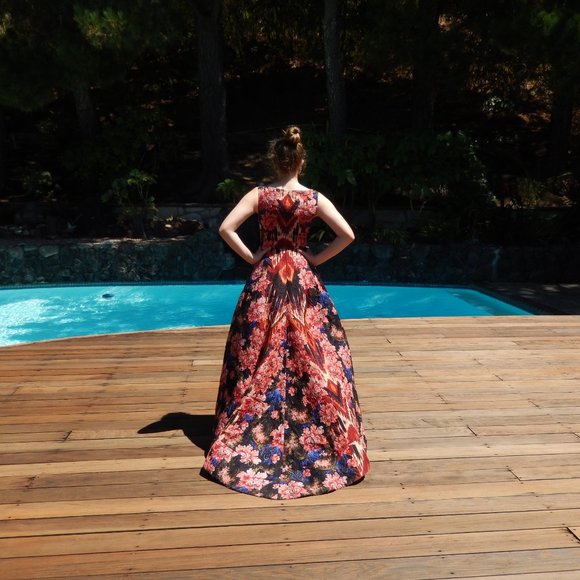 OSCAR DE LA RENTA FLORAL PRINT SIZE 2 SILK GOWN - Picture 5 of 9